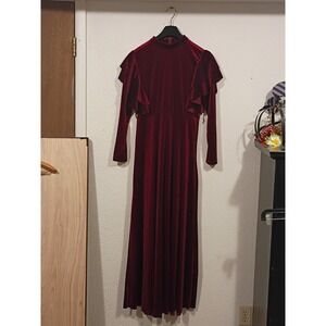 Kenza Womens Elegant Burgundy Ruffled Long Velvet Dress Size 42.